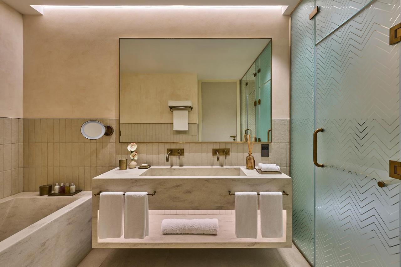Resort Erth Abu Dhabi Hotel Abu Dhabi