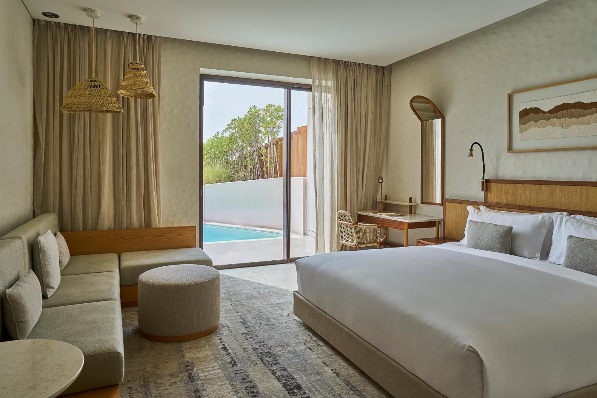 Resort Erth Abu Dhabi Hotel