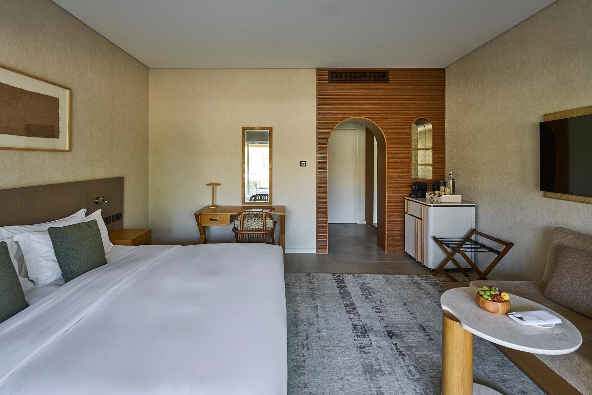 Erth Abu Dhabi Hotel 5*